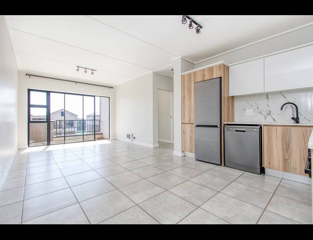 2 BEDROOM APARTMENT TO LET IN WATERFALL